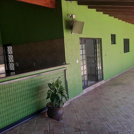 Casa Para Temporada Doces Sonhos Ribeirao Preto Exterior photo